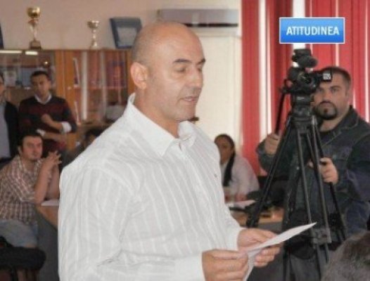 Atitudinea: Dan Georgescu a plecat în vacanţă, la bulgari